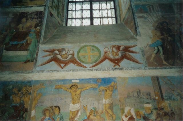 Pyhän Kominaisuuden luostarin freskoja heinäkuussa 2003.(Kuva ©: Paavo Nieminen)