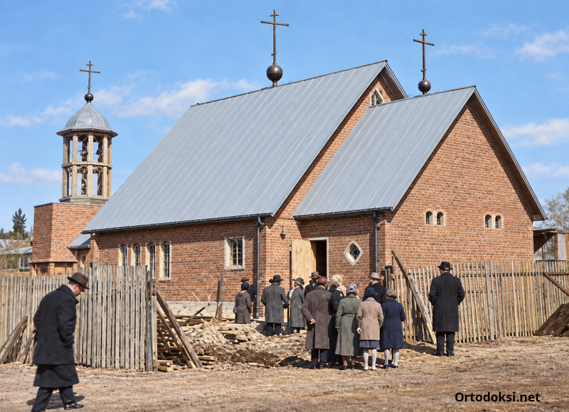 Tiedosto:Oulun kirkko rakenteilla 1957 on.png